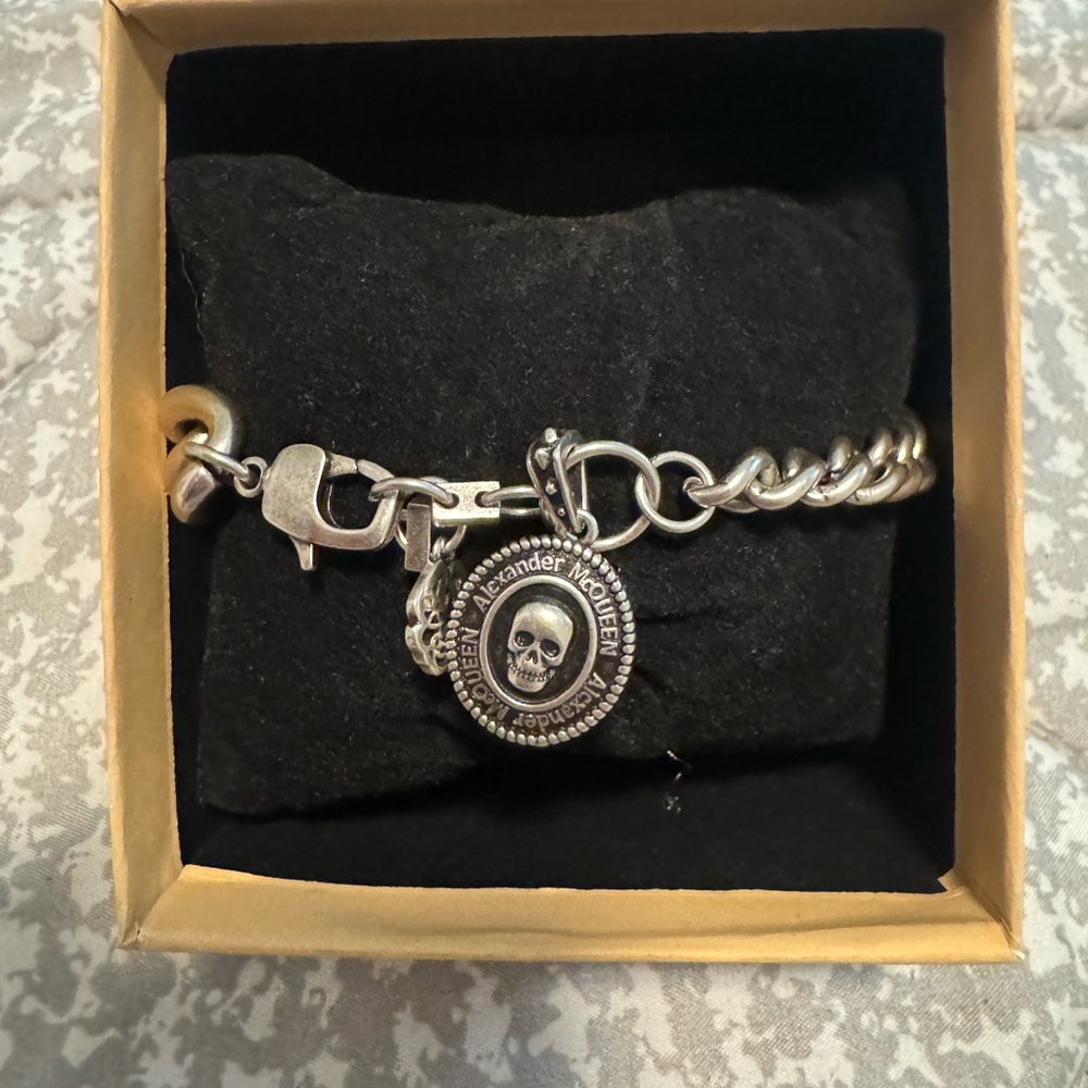 Alexander McQueen Silver Skull Charm Chain Bracelet